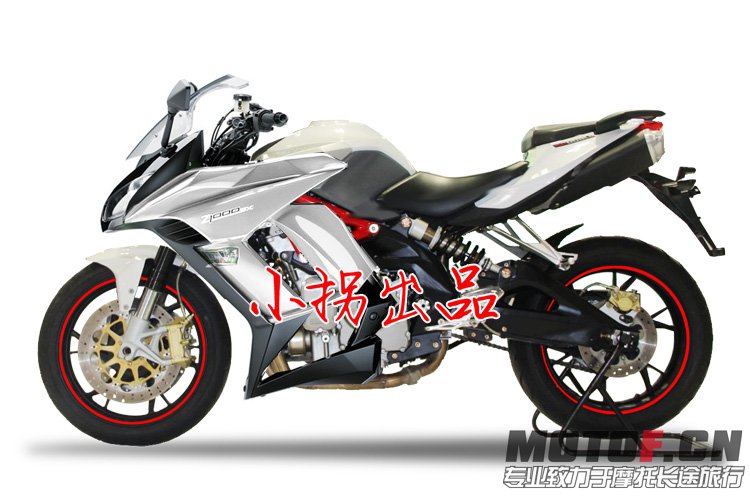 Z1000SX黄龙600.jpg