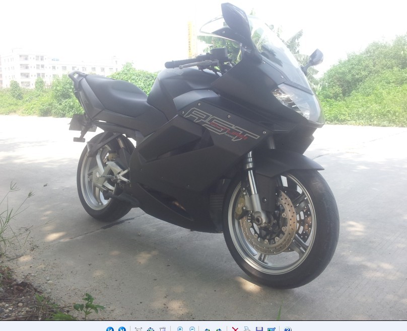 QQ图片20130916194115.jpg
