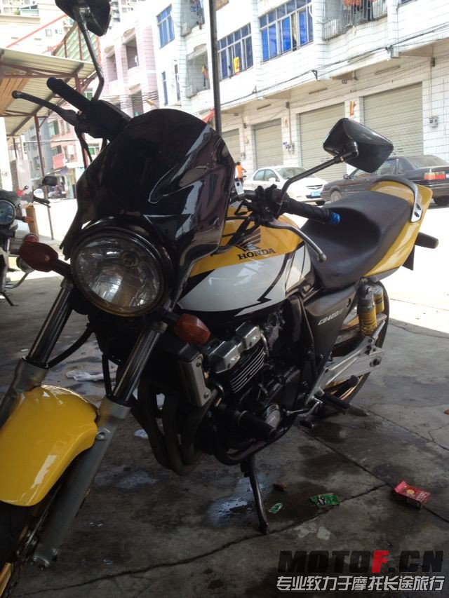 QQ图片20130920193954.jpg