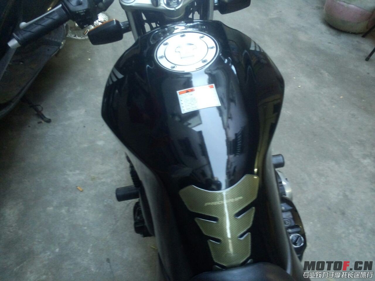 QQ图片20130923132859.jpg