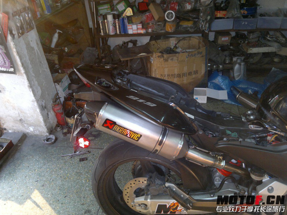 200430q0fp97lglzi5q5q9.jpg