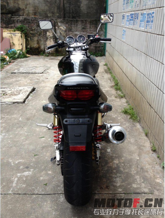 QQ图片20130925185748.jpg