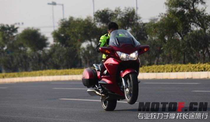 QQ图片20130925190430.jpg