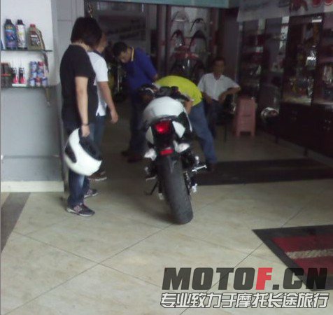 QQ图片20130927231555.jpg