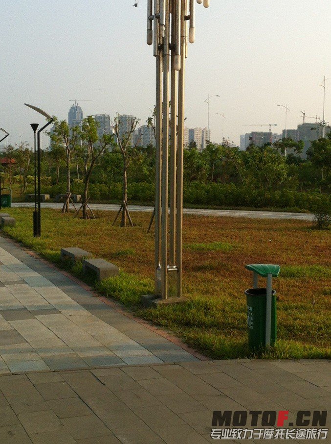 QQ图片20130928001103.jpg