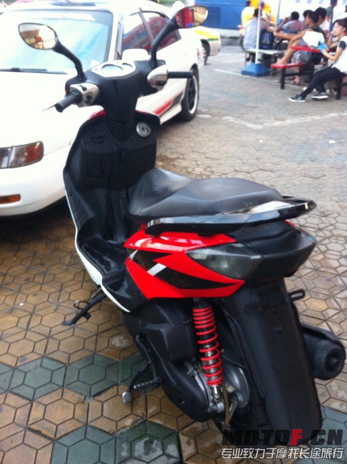 QQ图片20130921135614.jpg