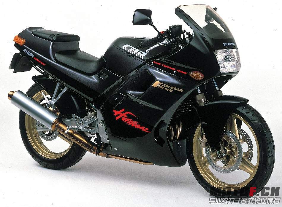Honda CBR250R 87.jpg
