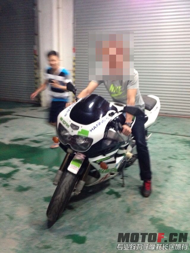 QQ图片20131004230433.jpg