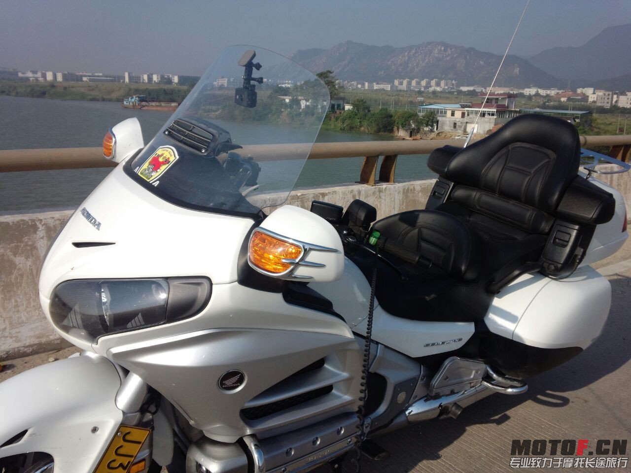 QQ图片20131006135036.jpg