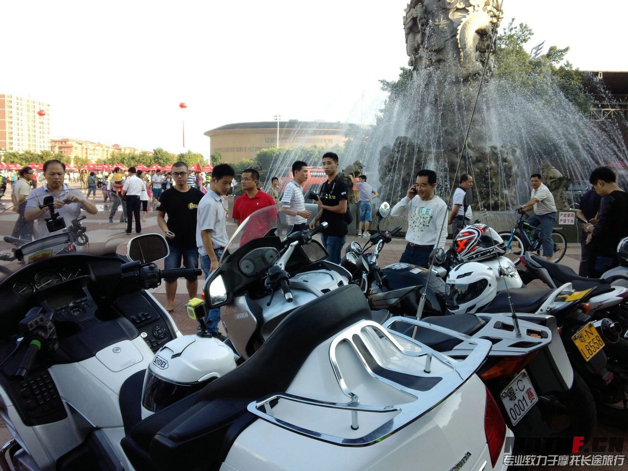 QQ图片20131006135116.jpg