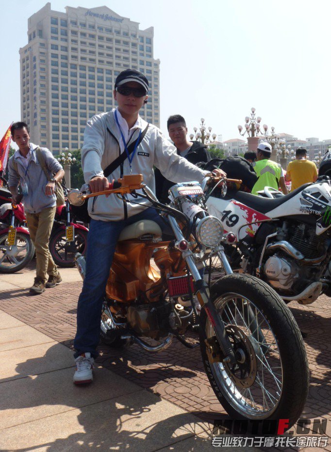 QQ图片20131006232513.jpg