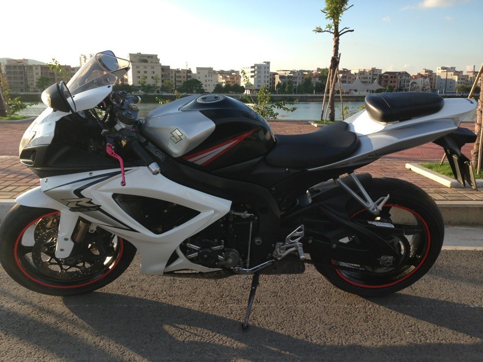QQ图片20130807010033.jpg