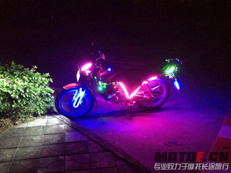 8881AG2R~1U1%Y1N46S~QID.jpg