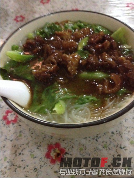 牛腩汤米，正