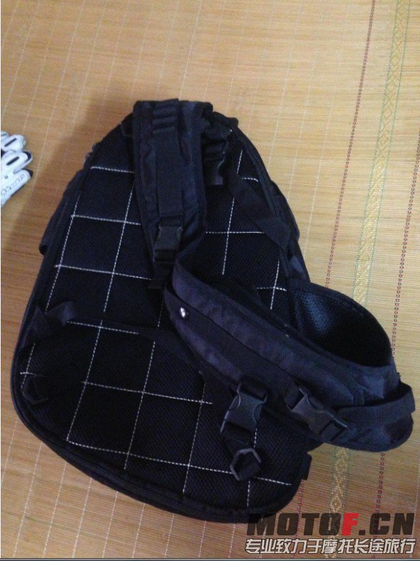 QQ图片20131011133040.jpg