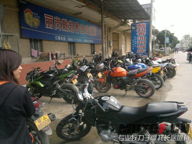 车友们的车车