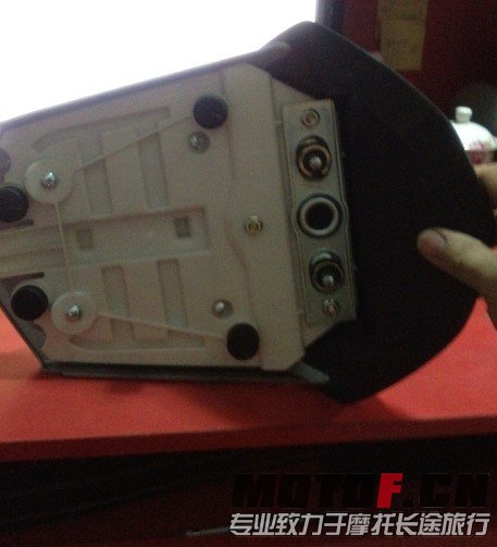 QQ截图20131011222543.jpg