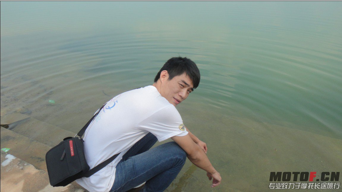 QQ截图20131012214406.jpg