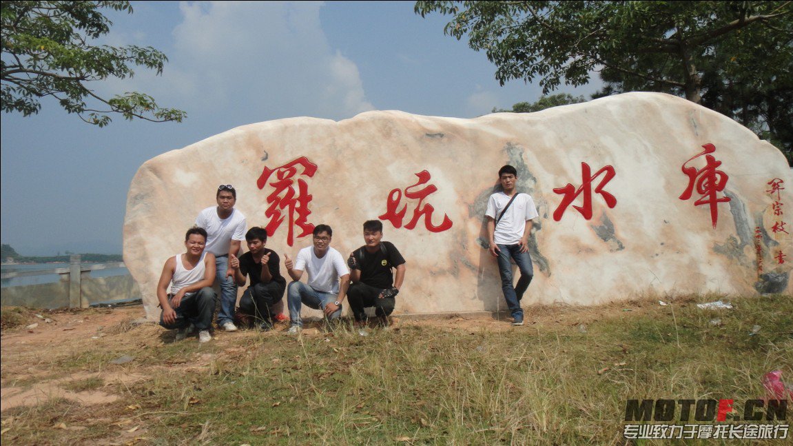 QQ截图20131012214431.jpg