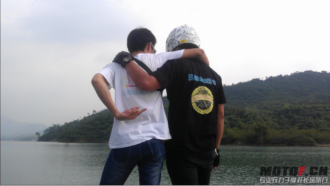 QQ截图20131012215021.jpg
