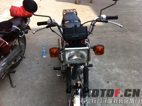 QQ图片20131013221630 副本.jpg