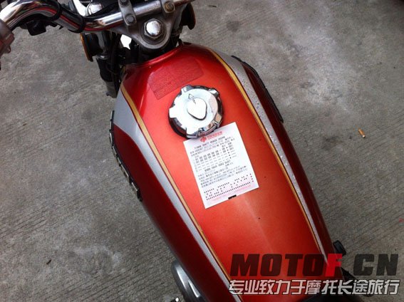 QQ图片20131013221726 副本.jpg