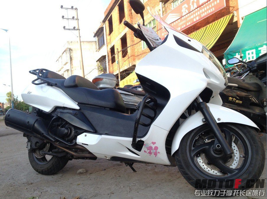 QQ图片20131015001054.jpg