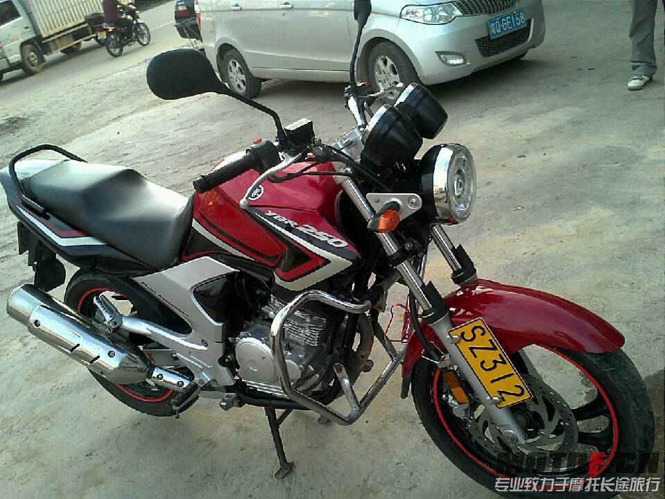 QQ图片20131015010228.jpg