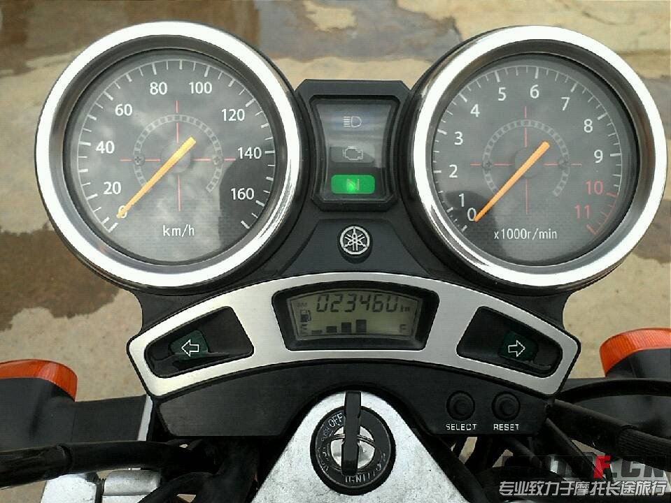 QQ图片20131015010433.jpg