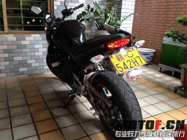 151913omx1le04pgxt4i84.jpg