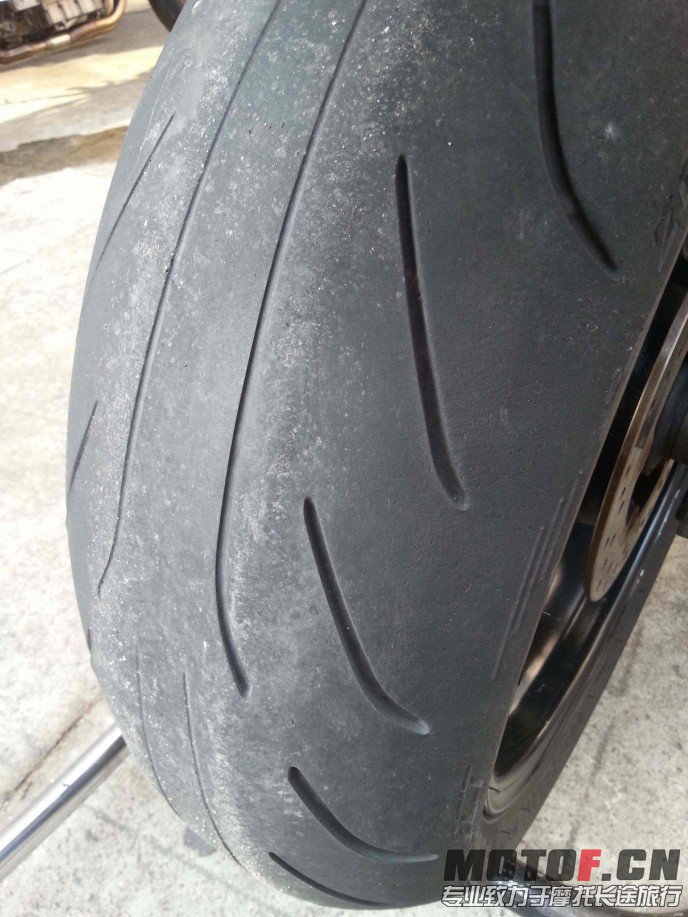 QQ图片20131015161843.jpg