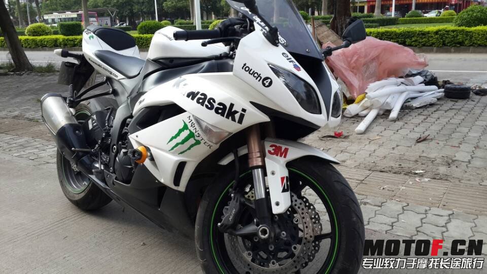 r6-1.jpg