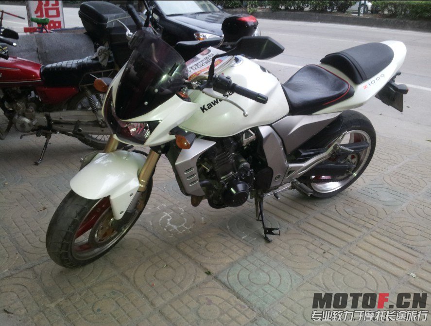 QQ图片20131015230431.jpg