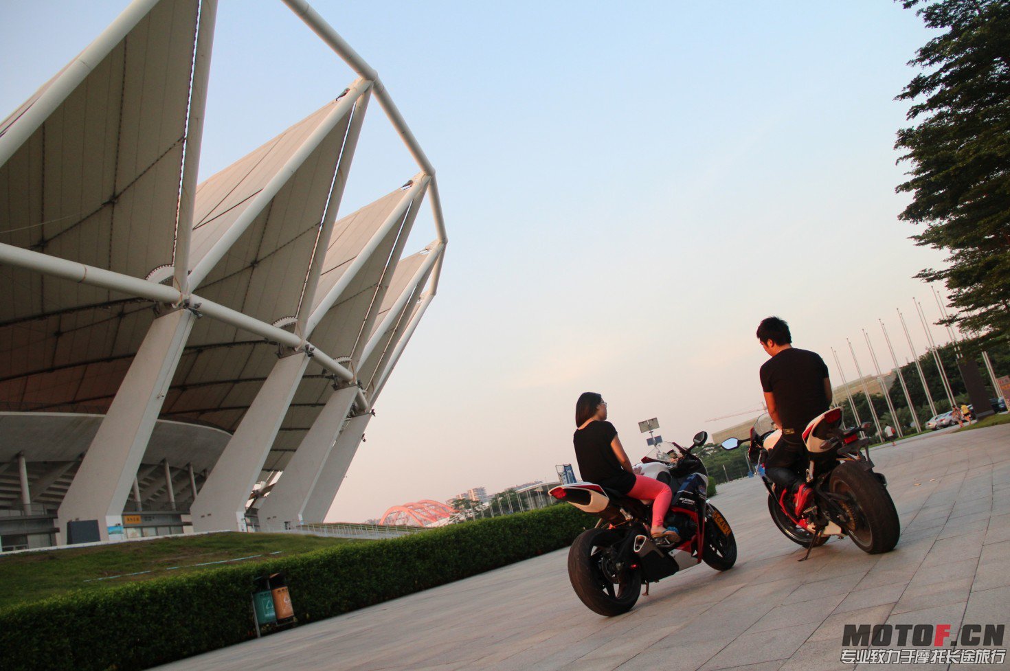 QQ图片20131017012111.jpg