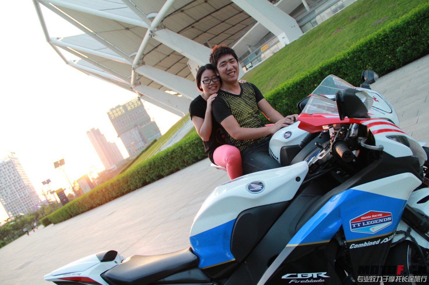 QQ图片20131017012254.jpg
