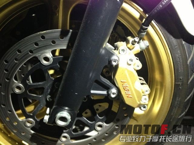 cb4000.jpg