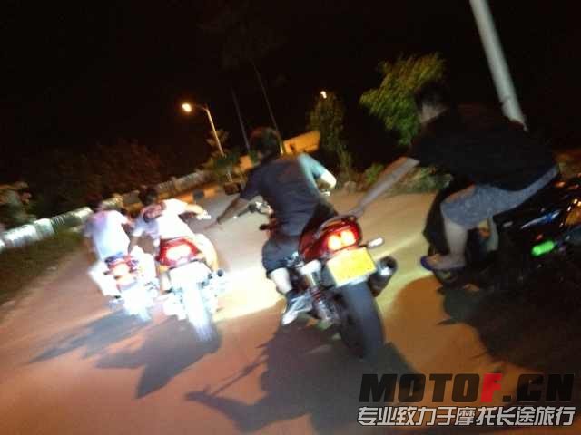 QQ图片20131023114442.jpg