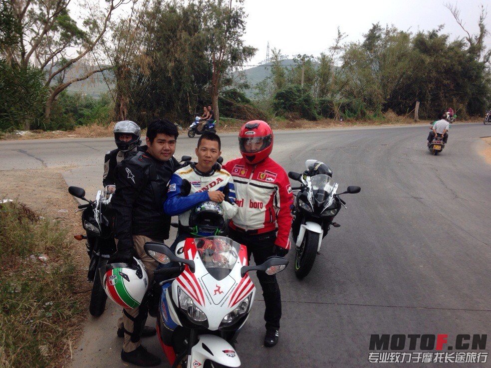 QQ图片20131023193724.jpg