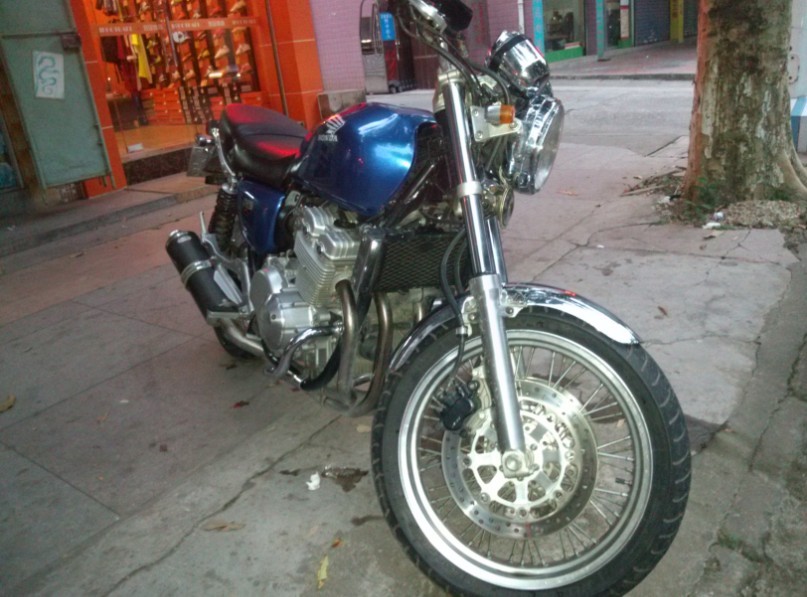 QQ图片20131017183220.jpg