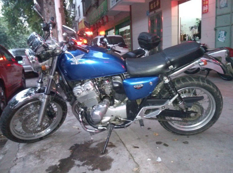QQ图片20131017183124.jpg