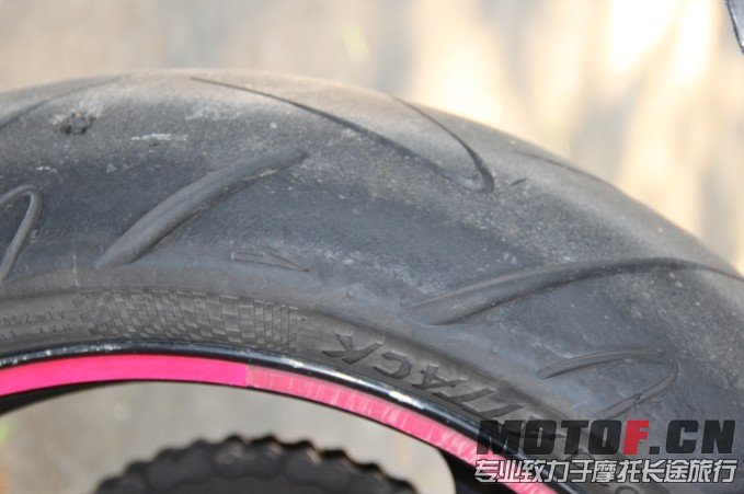 QQ图片20131027121252.jpg
