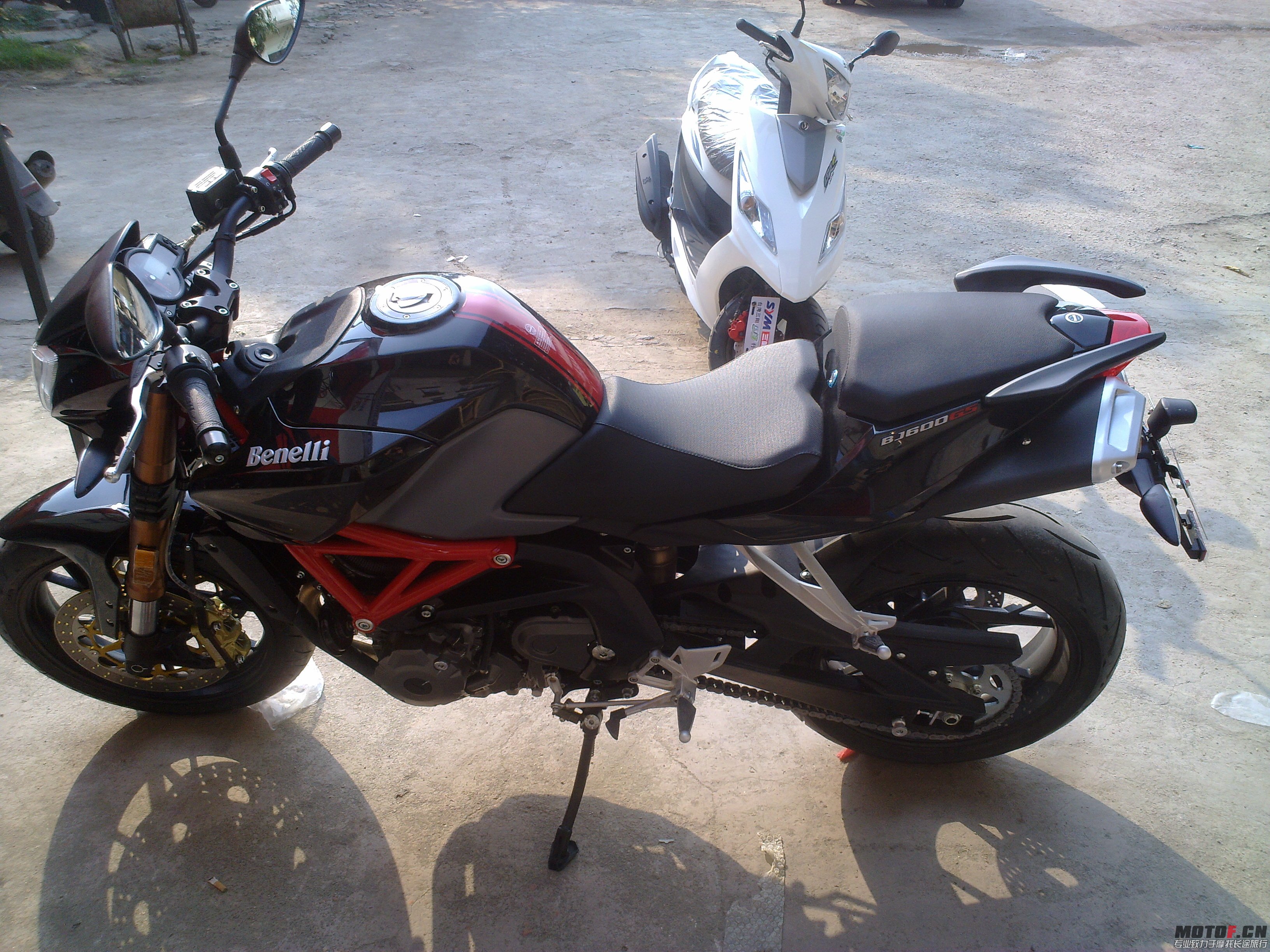 20131027918.jpg