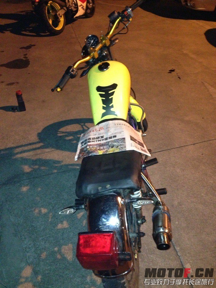 QQ图片20131028004105.jpg