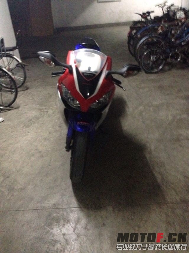 QQ图片20131028173321.jpg
