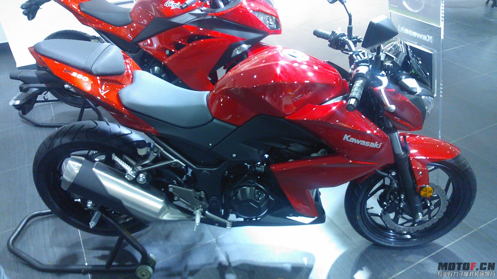 Z250.jpg
