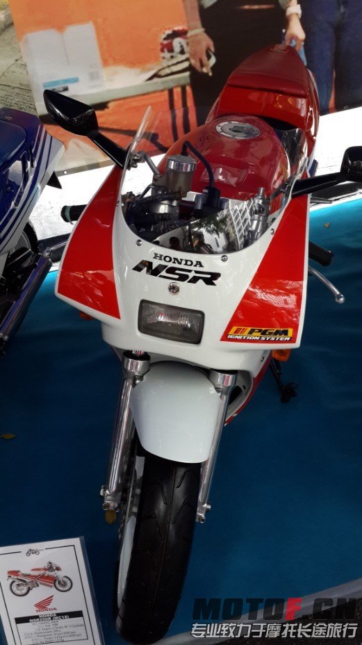 QQ图片20131029225515.jpg