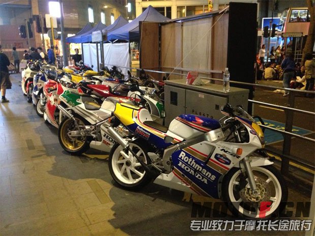 2013_2STROKE_5.jpg
