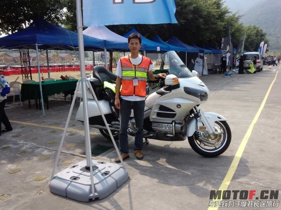QQ图片20131101133210.jpg