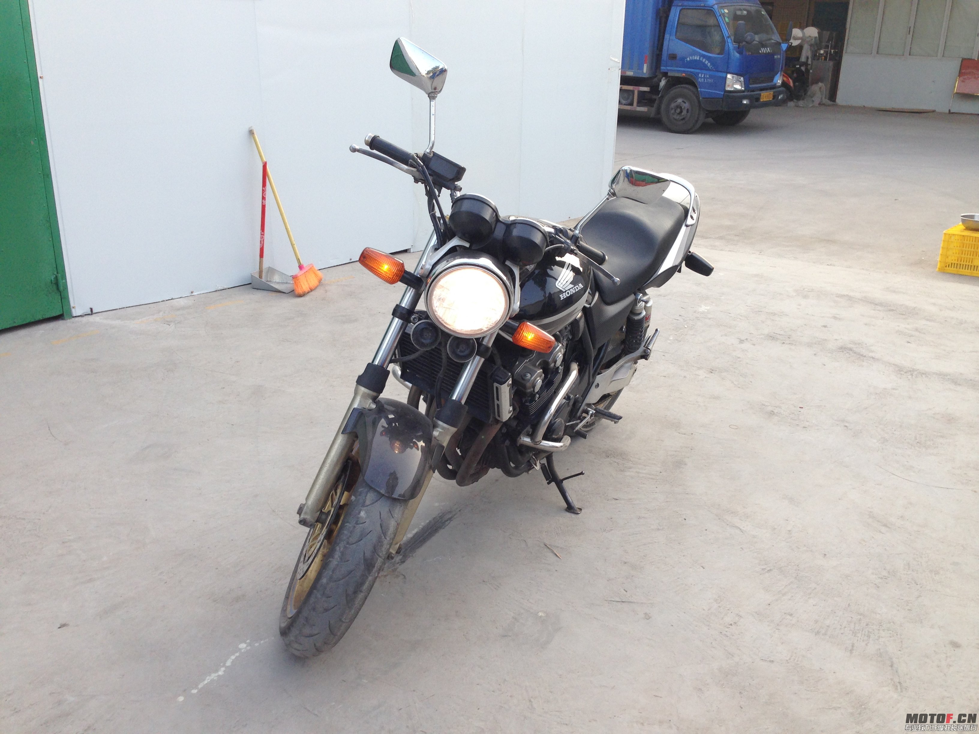 2013-11-01 164624.jpg