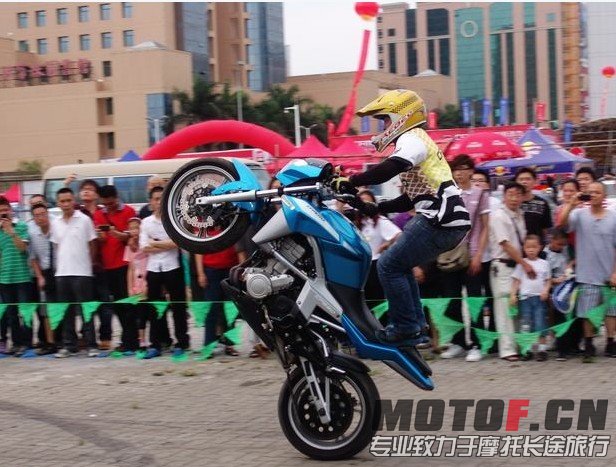 QQ截图20131102210749.jpg